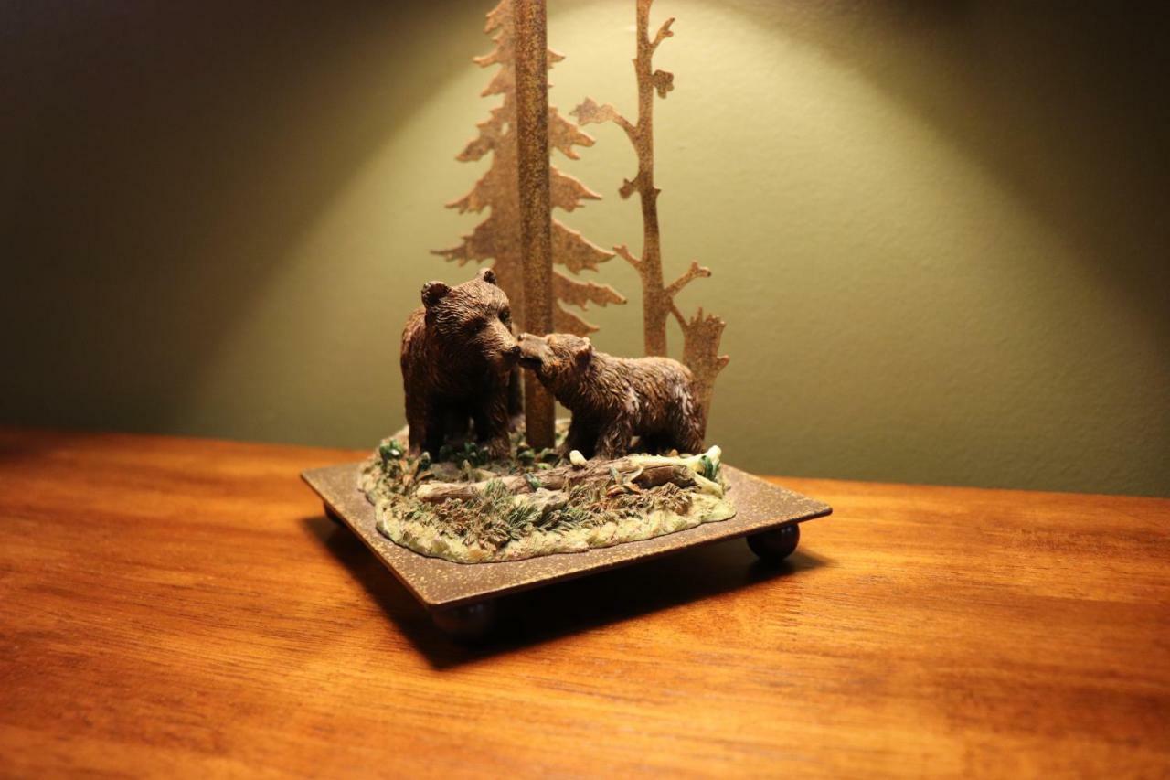 Lone Fir Resort Cougar エクステリア 写真