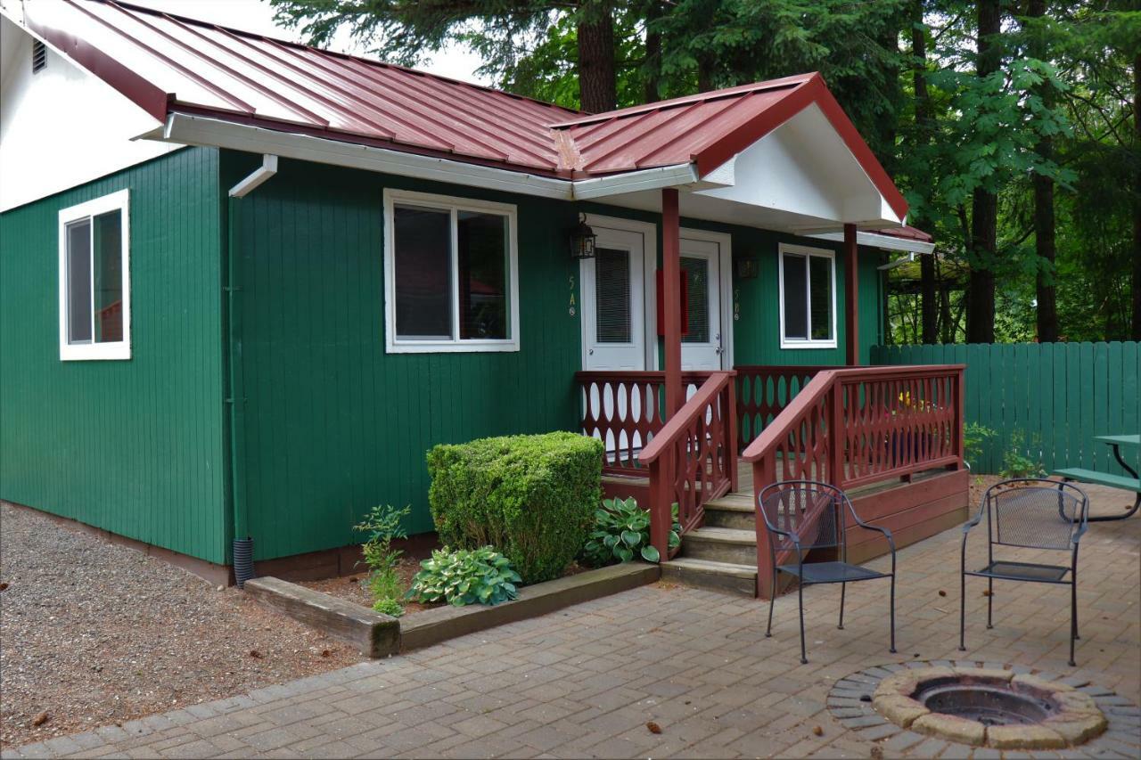 Lone Fir Resort Cougar エクステリア 写真